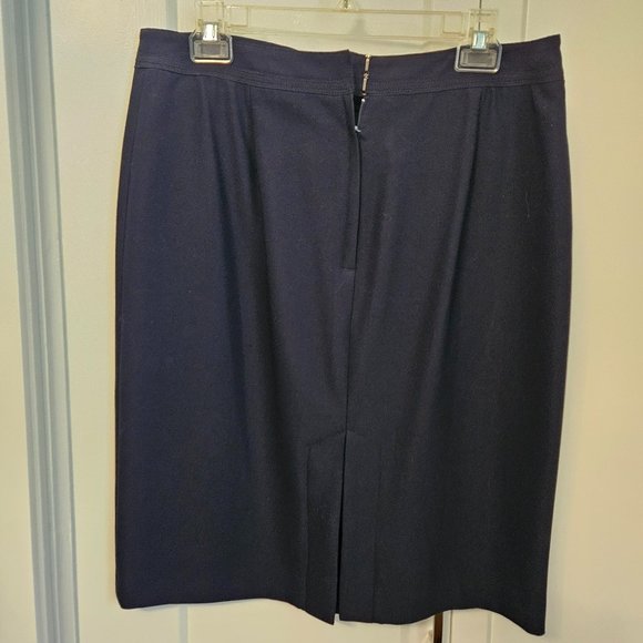 Simon Chang Navy skirt - Picture 2 of 11